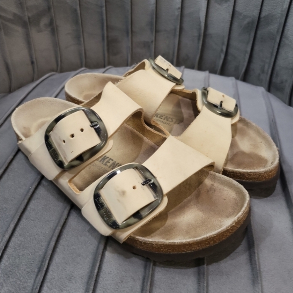 Birkenstock Arizona Big Buckle Cream Sandals with Dark Soles